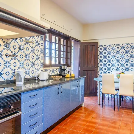 Royal Sandals - Com Bbq E Piscina Aquecivel Em Vila *