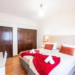 Royal Sandals By Algarve Vacation